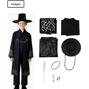 Kpop demon hunters costume.